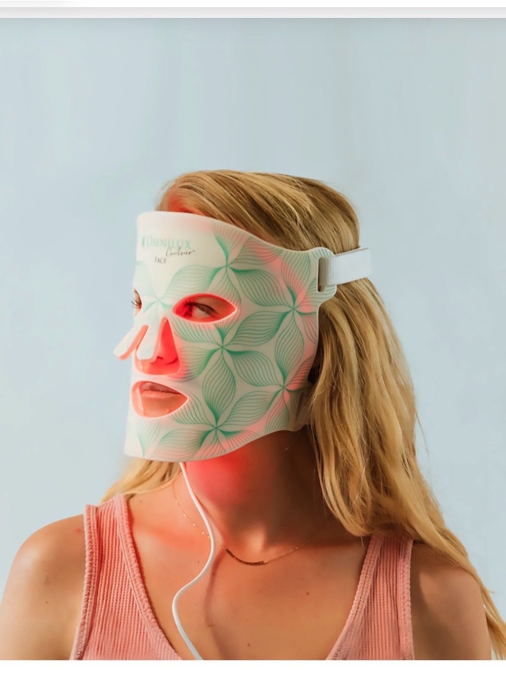 Omnilux Contour Face Medical-Grade LED Light Therapy Device — NEW SEALED - Picture 3 of 8